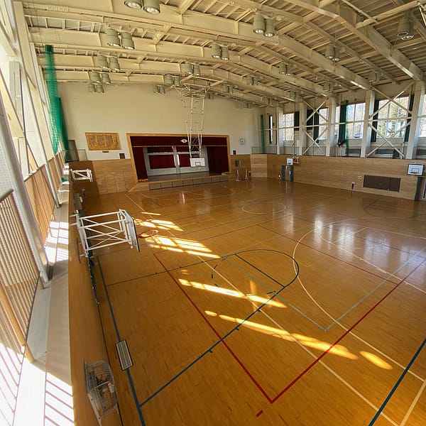 <山梨>学校スタジオ 体育館 – アリーナ【清里駅】