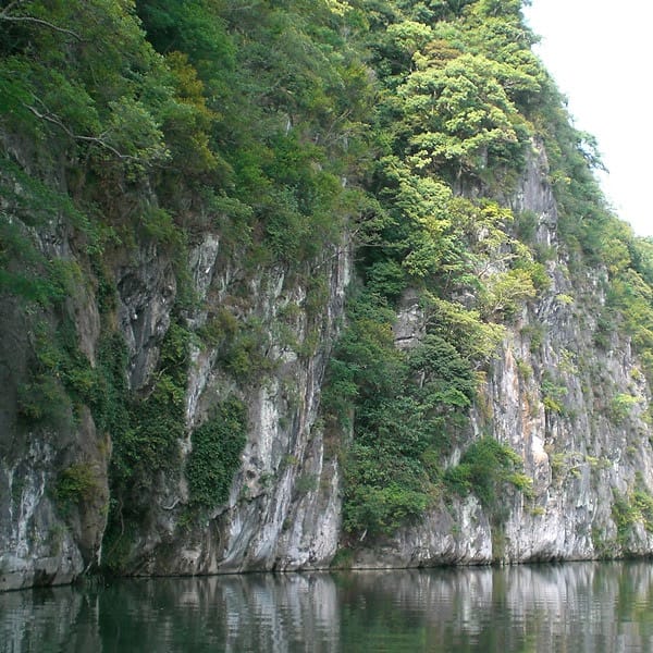 <熊本>立神峽里地公園【立神峡前バス停】<span class="price-others">入場料無料</span>